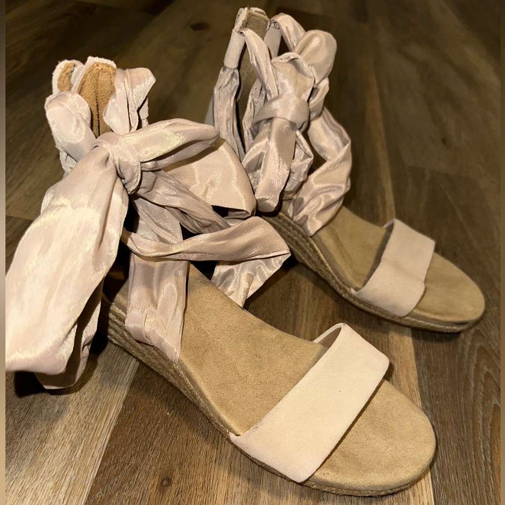 UGG Australia Sandals Womens 6.5 Trina Wedge Espadrille Ribbon 1099693 Beige Zip